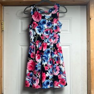 Lily Rose Floral Print Dress.